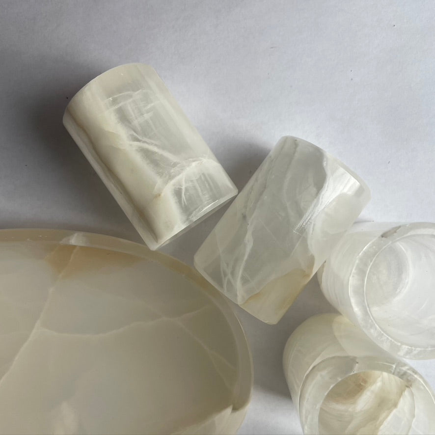 Extra shot glass - white onyx