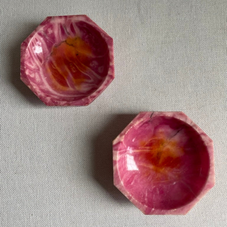 Pink dyed stone catchalls (set of 2)