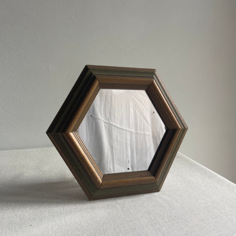 Hexagon wall mirror
