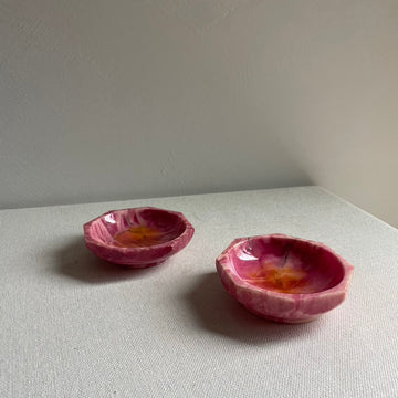 Pink dyed stone catchalls (set of 2)