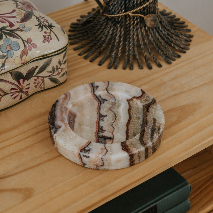 Sol catchall - red & gold Onyx