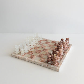 Chess set - pink & white