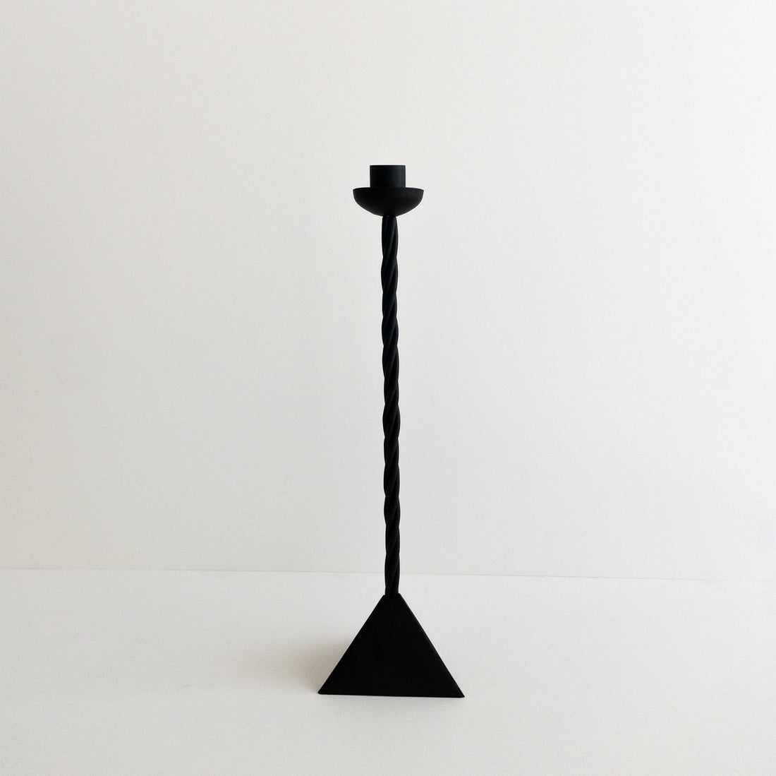 Twisted pyramid candlestick