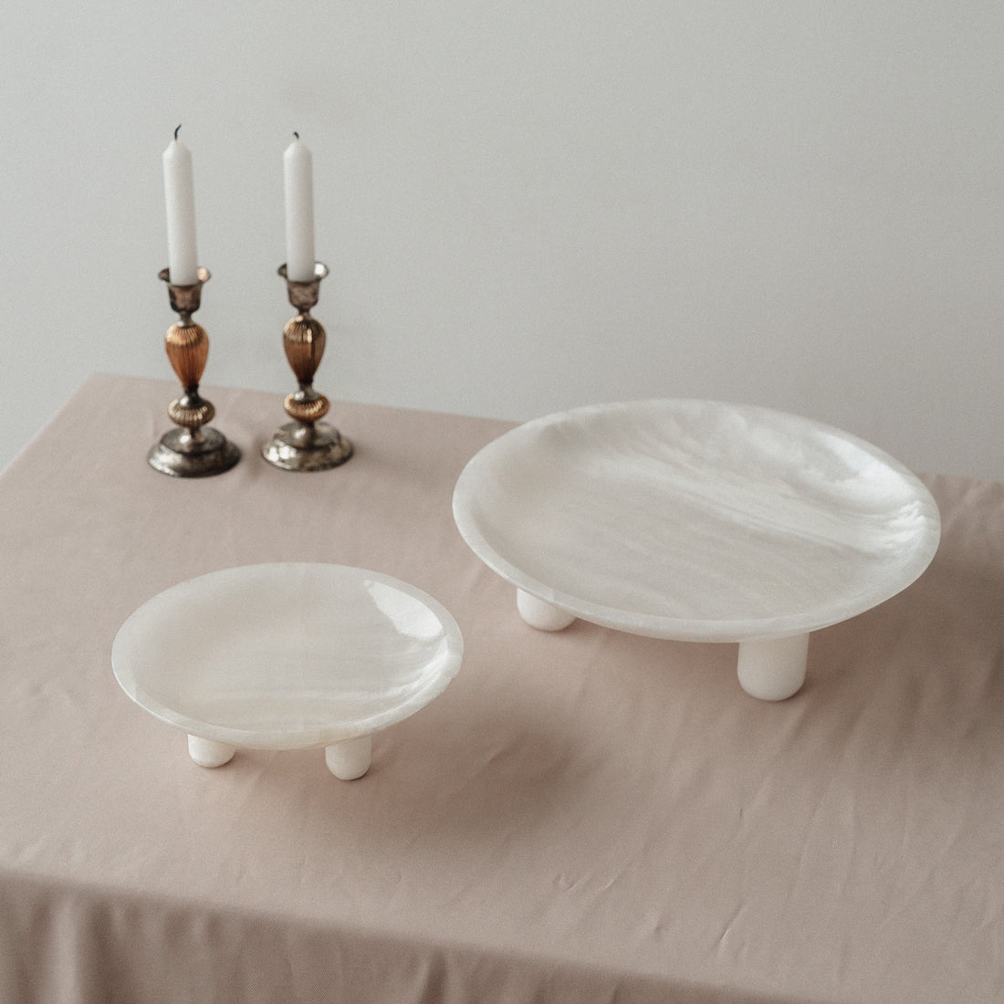 Footed dish - white onyx