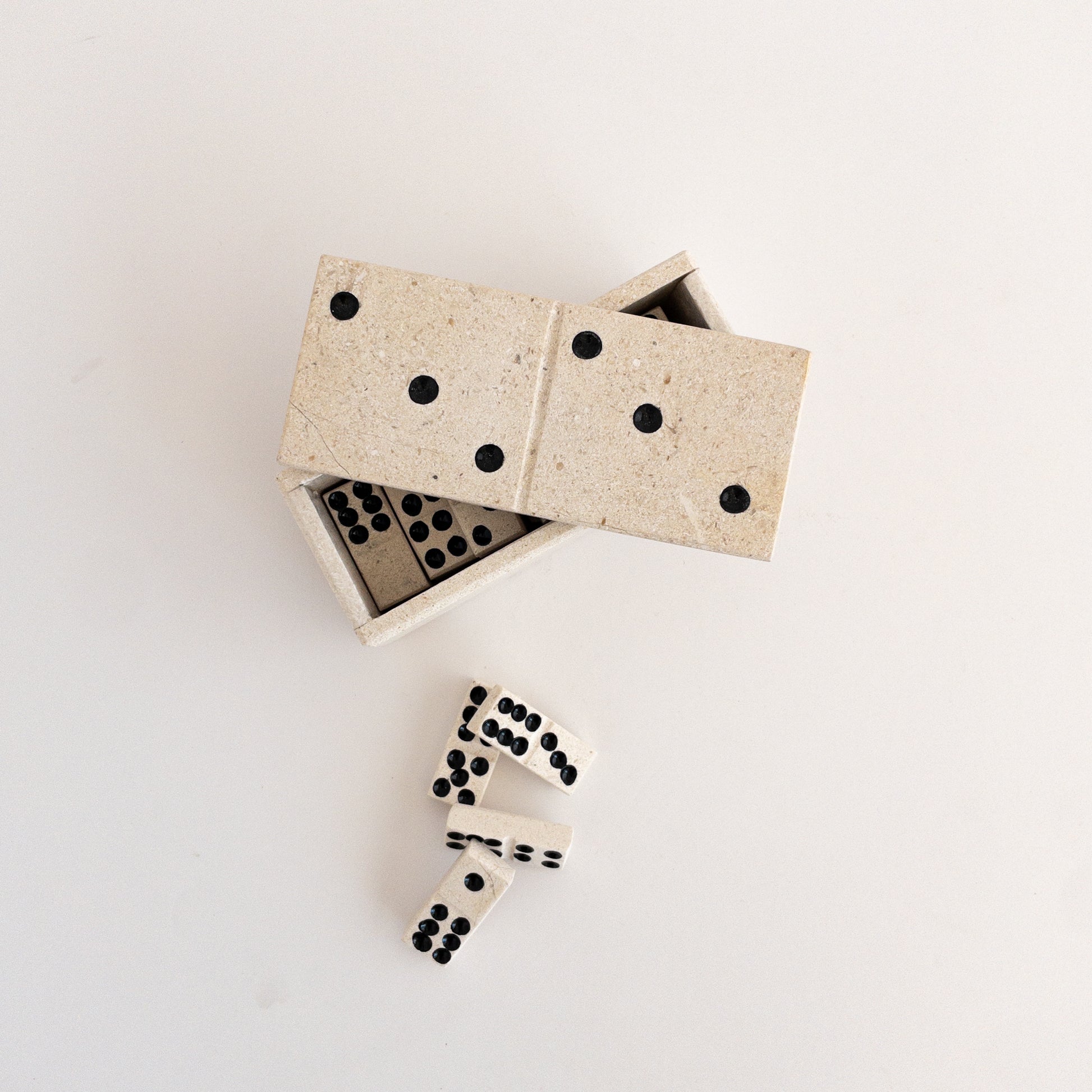 decorative tabletop game
